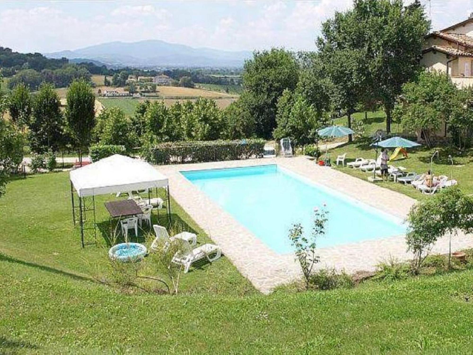 Rustic Holiday Home in Città di Castello with Swimming Pool Extérieur photo